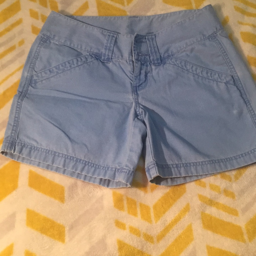 Cute 🔥Light Blue size 4 North Face shorts